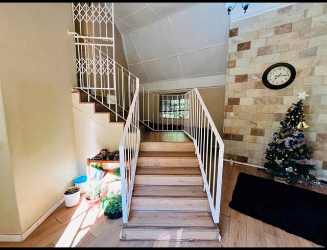 4 BEDROOM HOUSE FOR SALE IN BLACKRIDGE